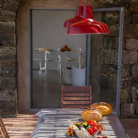 Dammuso Kaddiuggia Antica Pantelleria